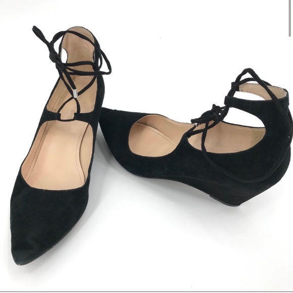 Marc Fisher Willy Pointed Toe Suede Lace Up Wedge - Picture 1 of 6